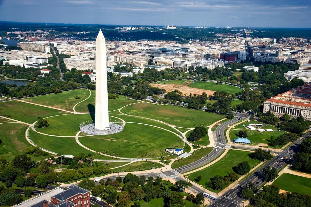 https://a.storyblok.com/f/302737/2201x1467/b55b8a1843/washington_overview.jpg