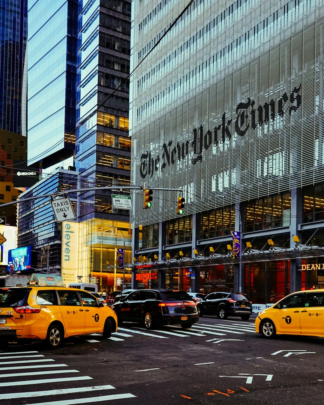 https://a.storyblok.com/f/302737/2820x3526/cb11b58137/nyc_new_york_times.jpg